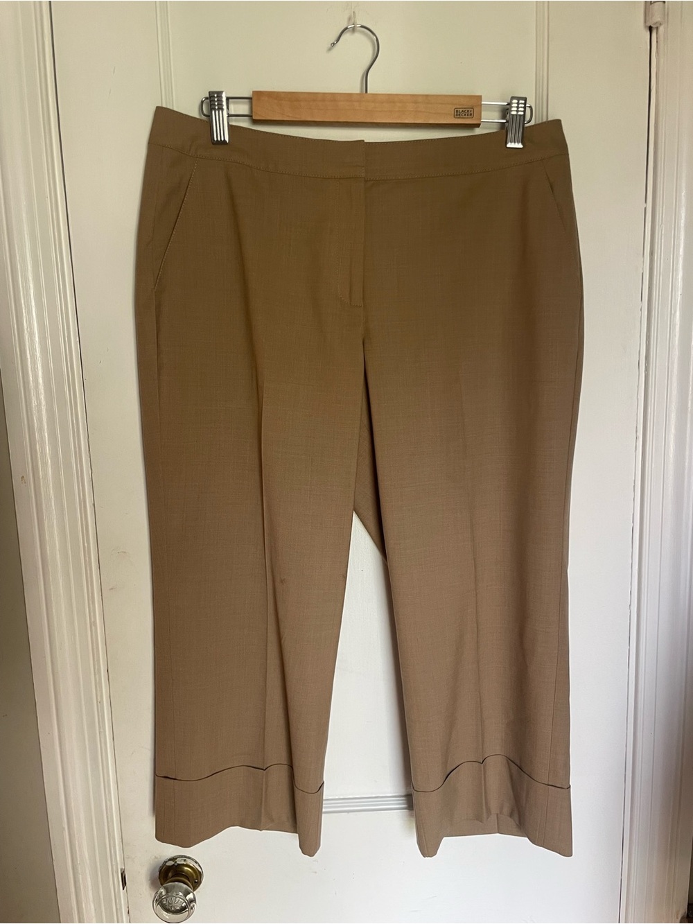 St. John Women’s Tailored Wide-Leg Crop Trousers in Camel size 10